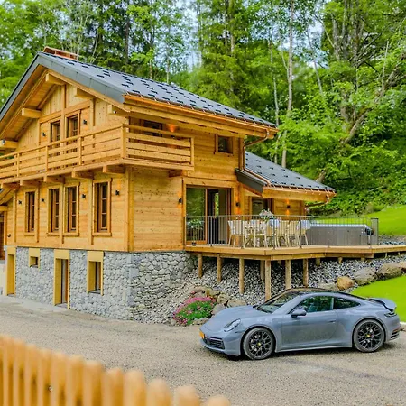 Horská chata Luxurious With Sauna & Jacuzzi In With Parking